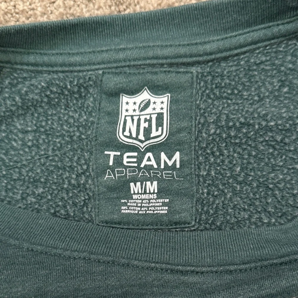 NFL Eagles Green Sweatshirt - Picture 2 of 4